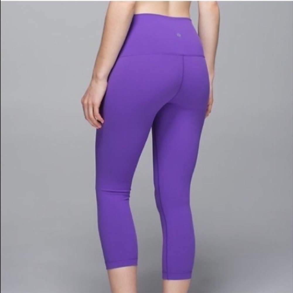Lululemon Purple Cropped Leggings Size 4